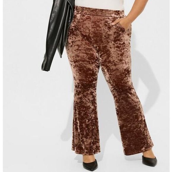 Crushed Velvet Flare Pants‎ - Picture 1 of 7